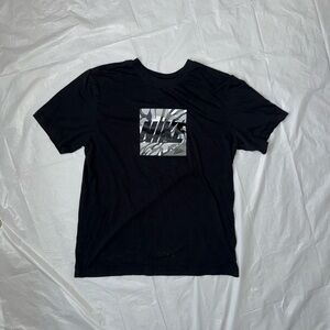 Nike boys Black Camo Graphic Tee